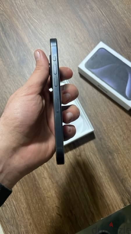 iphone 15 pro 256gb 4