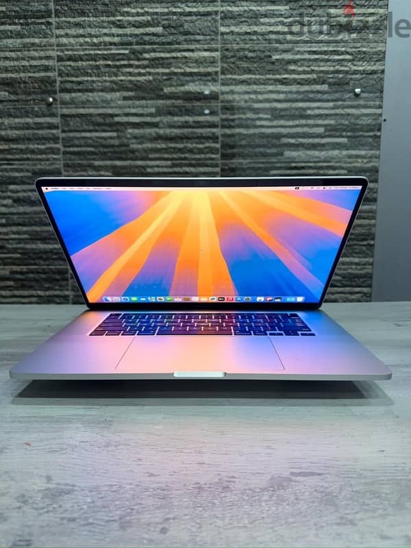 Macbook Pro 1