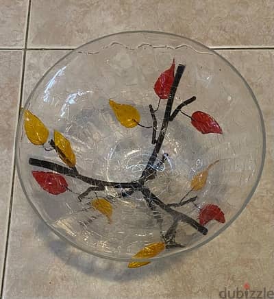 Glass bowl on metal stand