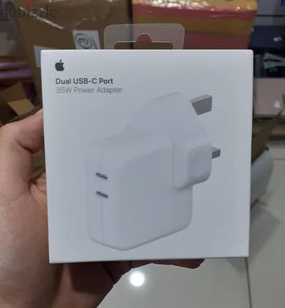 DUAL USB-C PORT 35W POWER ADAPTER MNWP3