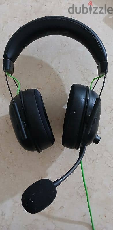 Razer Black Shark V2 Gaming Headset 1