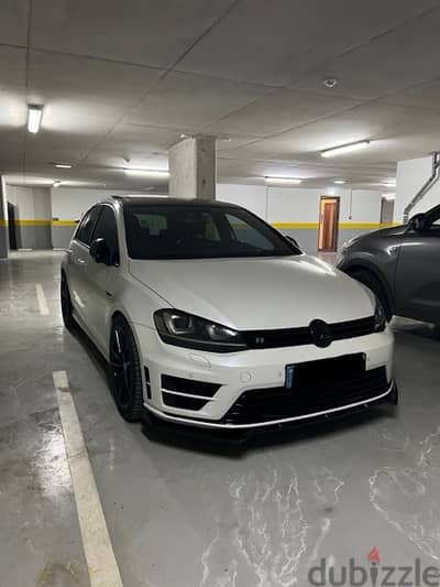 Volkswagen Golf R 2015