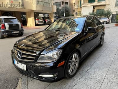 Mercedes-Benz C300 2012