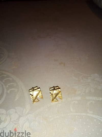 Cufflinks