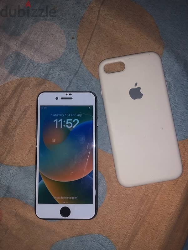 iphone 8 like new 2