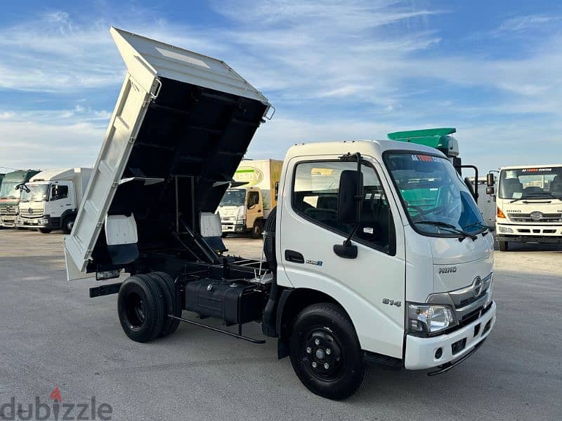 Hino 300 / 614 Tipper 1