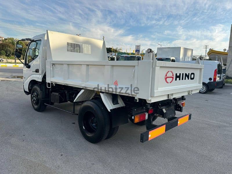 Hino 300 / 614 Tipper 15