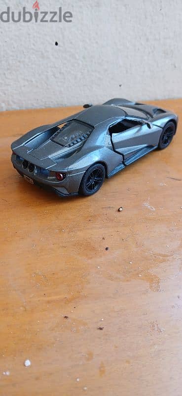 Kinsmart 1/38 Ford GT 2017 1