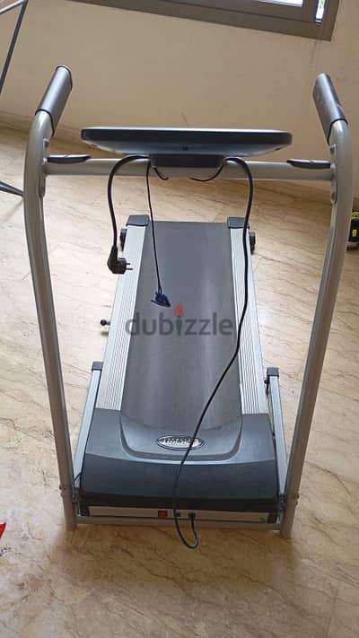 treadmill شبه جديده