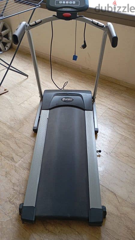 treadmill شبه جديده 1