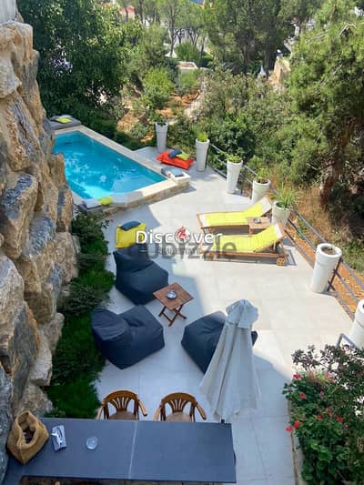 FOR POOL & GARDEN LOVERS!  Stunning Apatment for sale in Baabdat