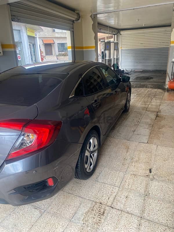 Honda Civic 2018 0