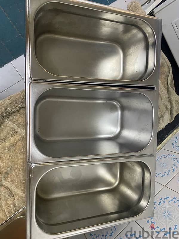 bain marie. تبقي الطعام حار لوقت طويل 0