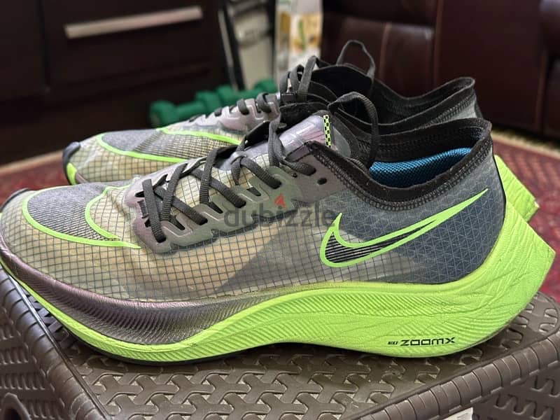 NIKE vaporfly 2 7