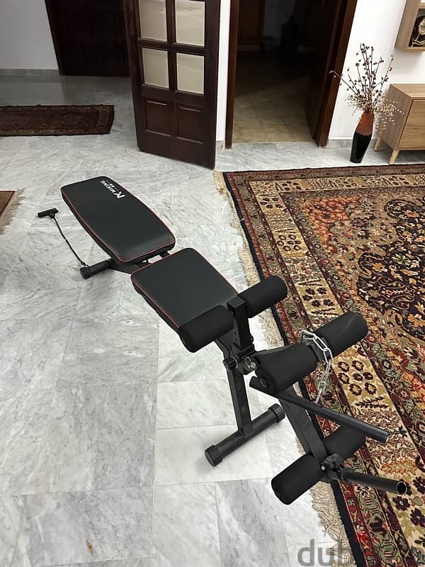 Adjustable Weight Bench 1