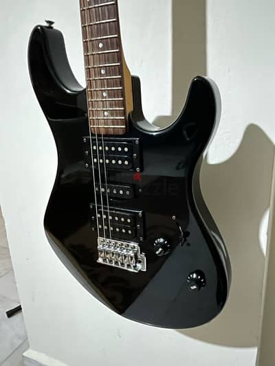 Yamaha Electric Guitar