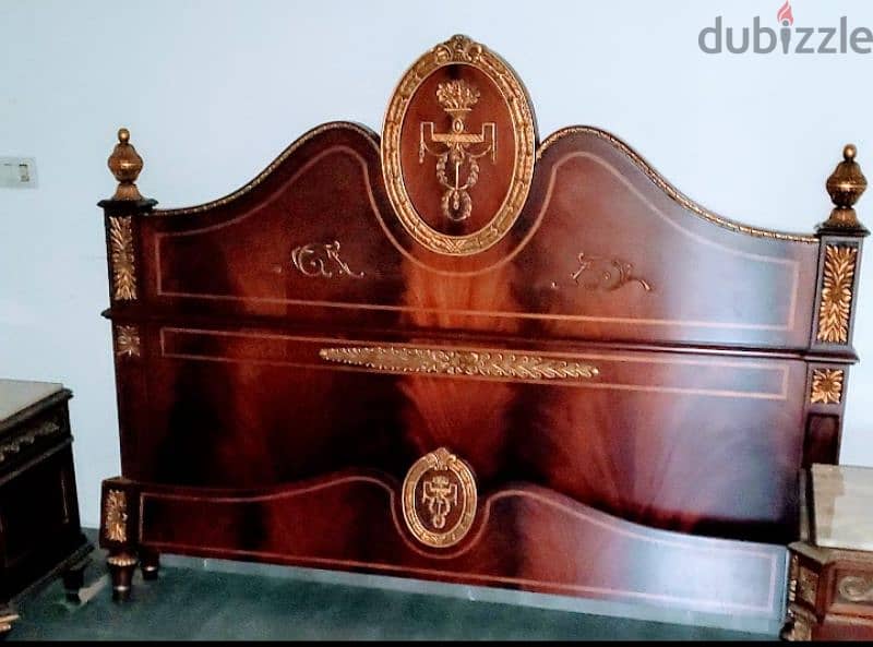 Louis XVI bed 3