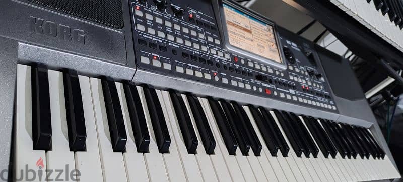 Korg pa900 in Excellent Condition 4