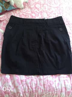 Nice black skirt (pull and Bear) Size medium 28 0