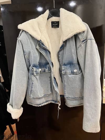 jeans jacket worn twice excellent quality