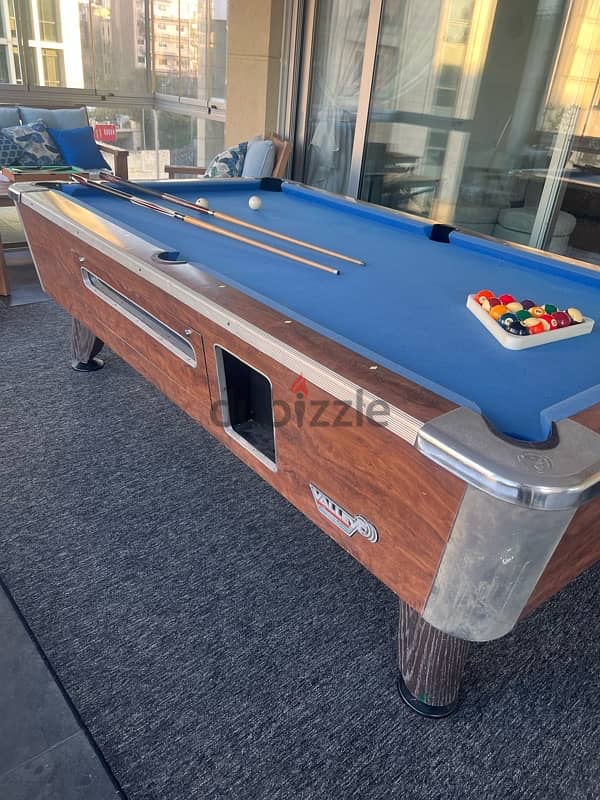 8 ft valley billiard table (delivery included) 0