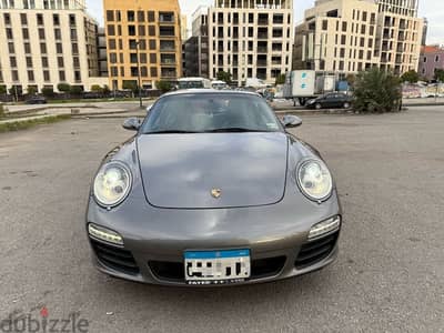 Porsche carrera 2010