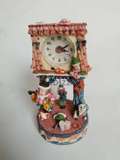 clown resins clock