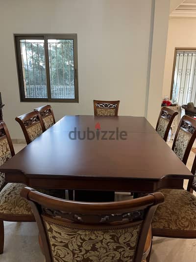 Dining table (8-seater) + Mirror