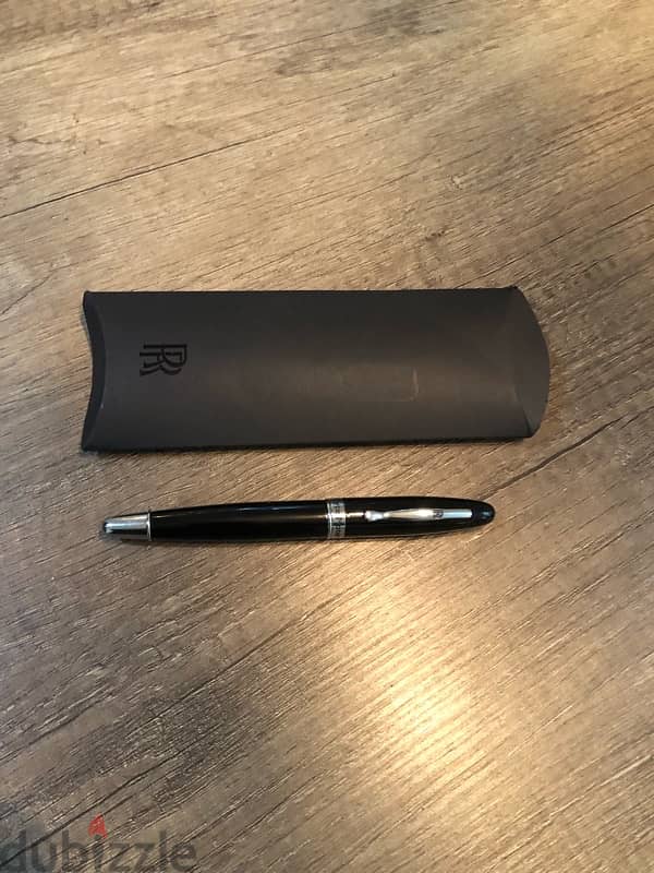 Rollsroyce pen like new. 160$ 3