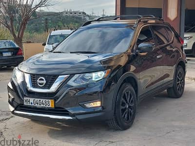 Nissan Rogue 2017 4wd Midnight ajnabe super clean