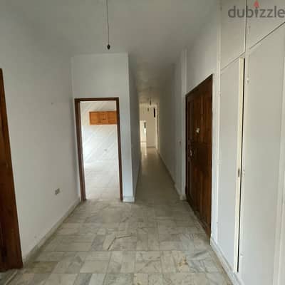 Apartment for sale in Aatchane شقة للبيع في العطشانة