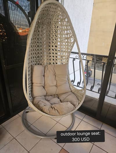 one seater oval swing chair