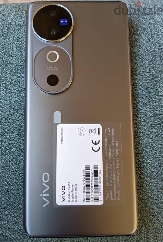 vivo v 40 1