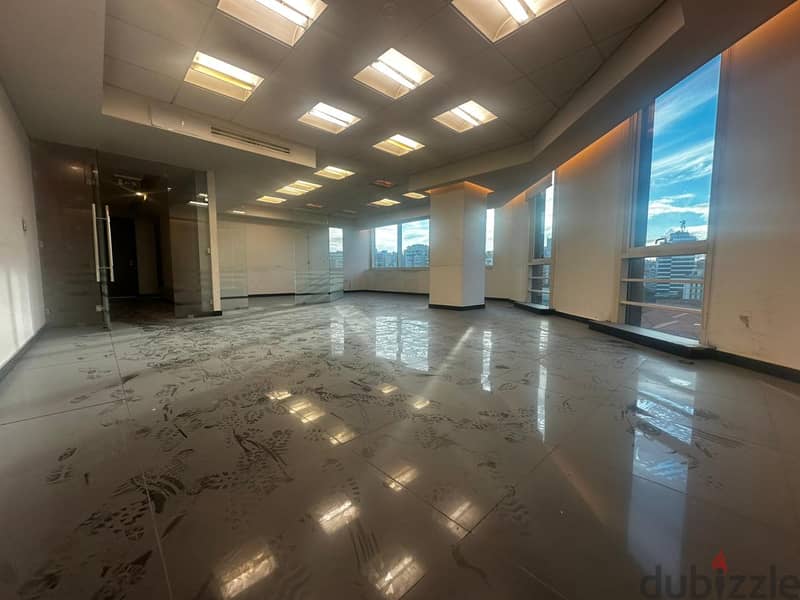 Office for sale in Sanayeh مكتب للبيع في الصنائع 0