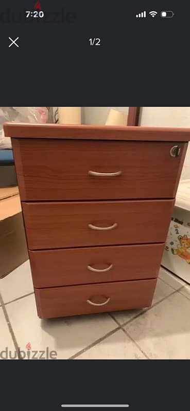 Desk + 4 drawers for sale 1