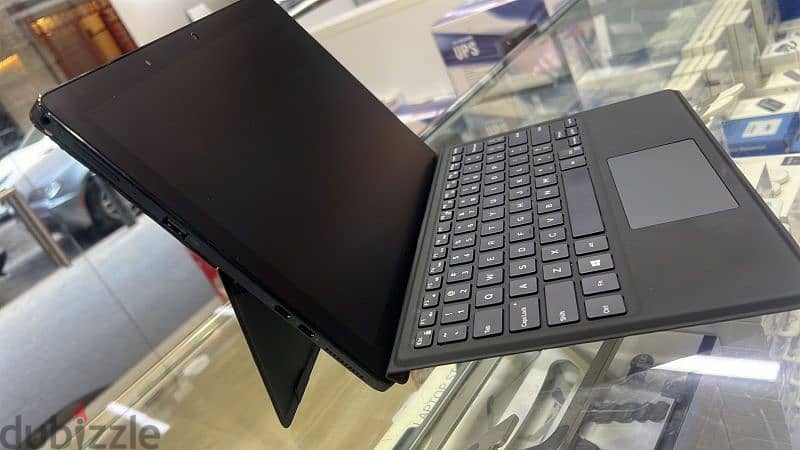 Dell detachable (2 in 1) 1