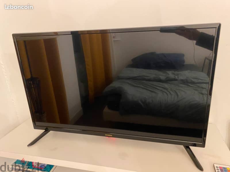 Hyundai 32 inch TV Made in Korea 2