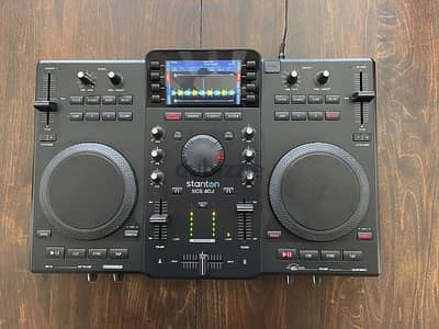 Stanton DJ controller