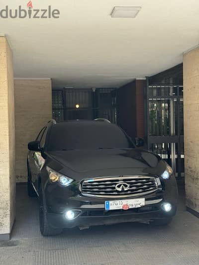 Infiniti FX 50S 2010