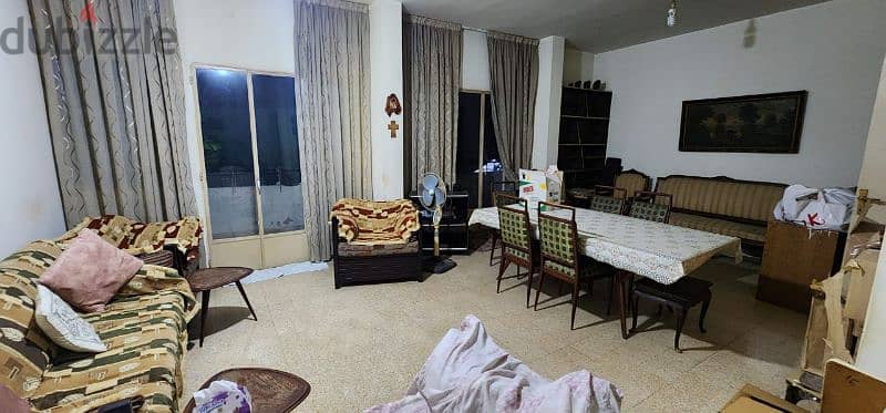 Apartment for sale in Ain El Remmaneh - شقة للبيع في منطقة عين الرمانة 0