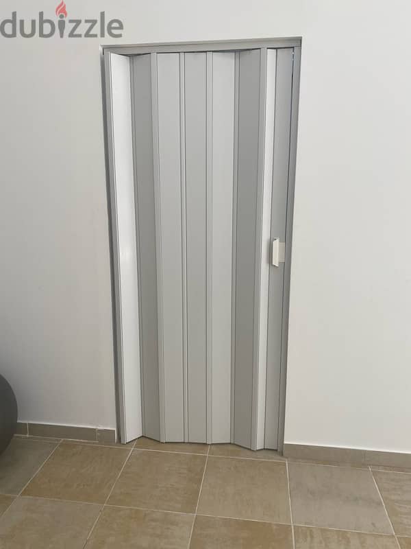 Door accordion fold 0