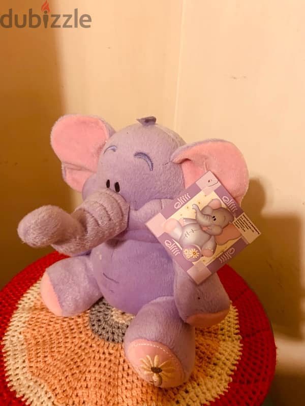 Elephant violet peluche 1