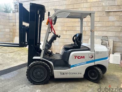 Forklift TCM