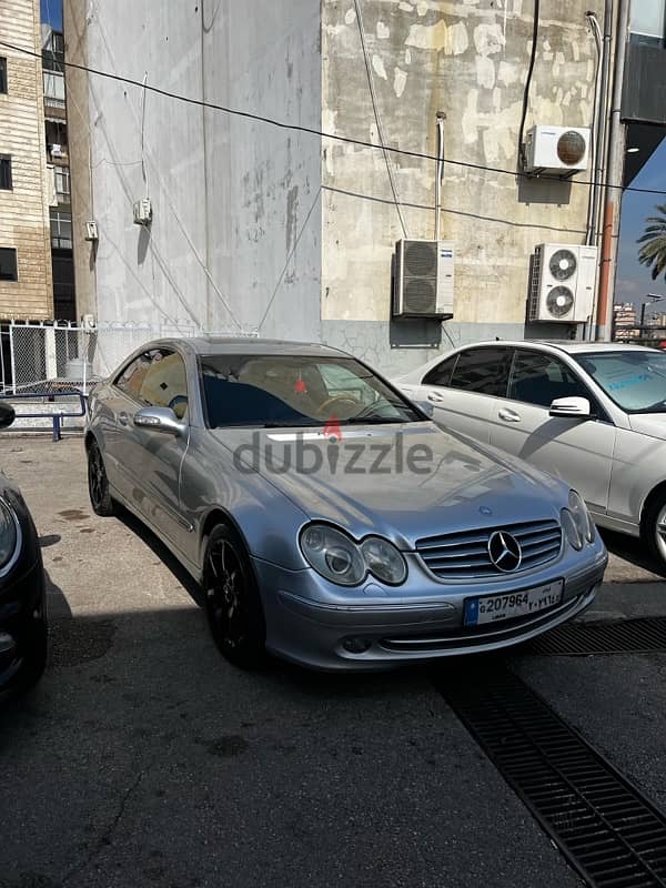 Mercedes-Benz CLK-Class 2005 0