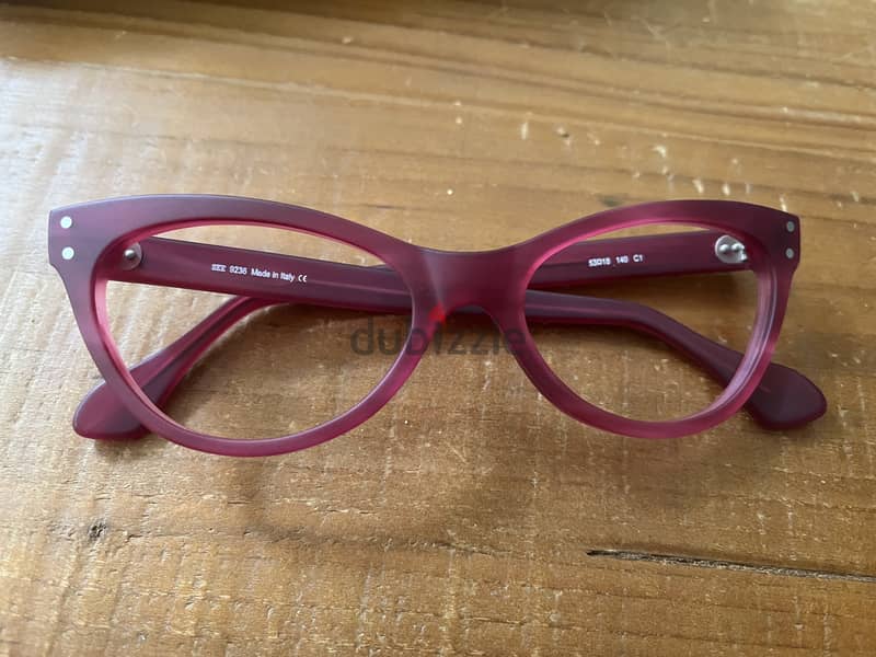 SEE Eyewear , a unique brand of eyewear 1