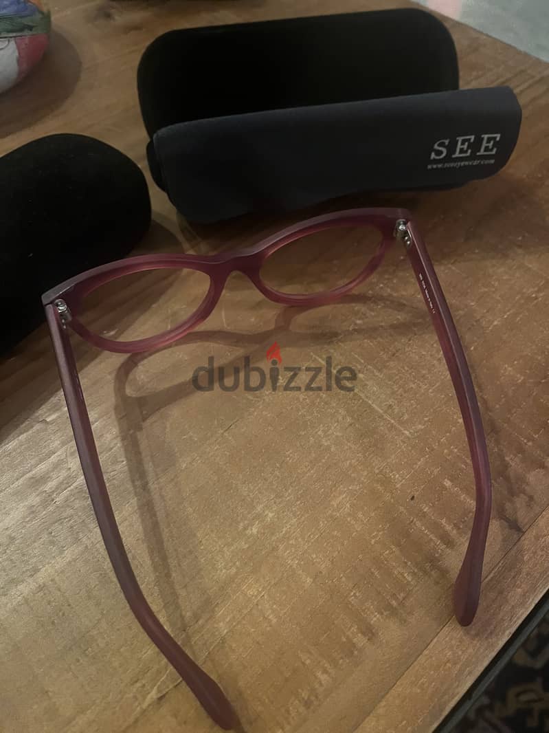 SEE Eyewear , a unique brand of eyewear 3