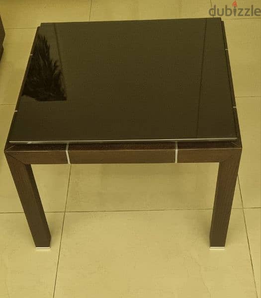 Modern center table with drawers 2