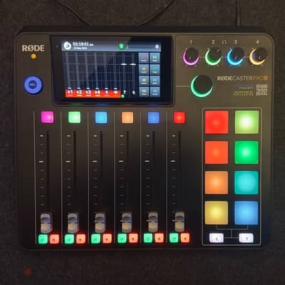 RODE RODECaster Pro II Integrated Audio Production Studio