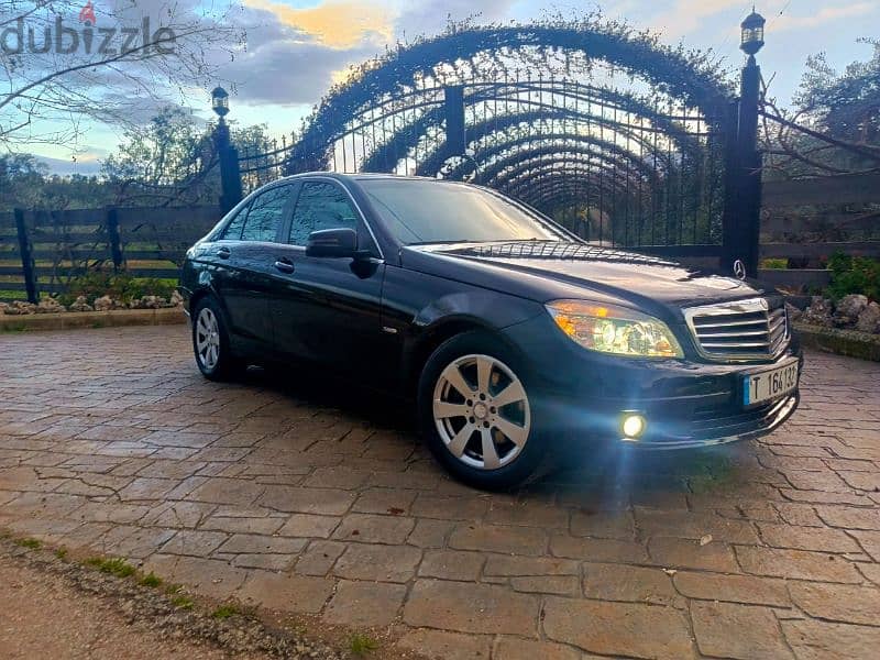 Mercedes-Benz C-Class 2009 0