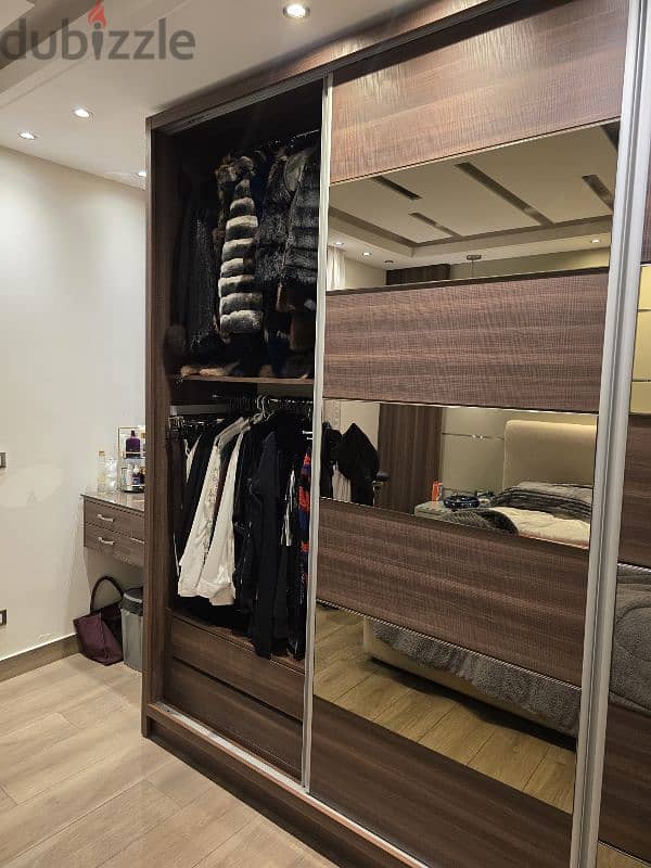 modern closet as new 2.75 m and height 2.60m 4